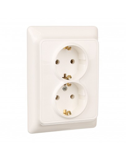 Priza 2x2P+E Legrand